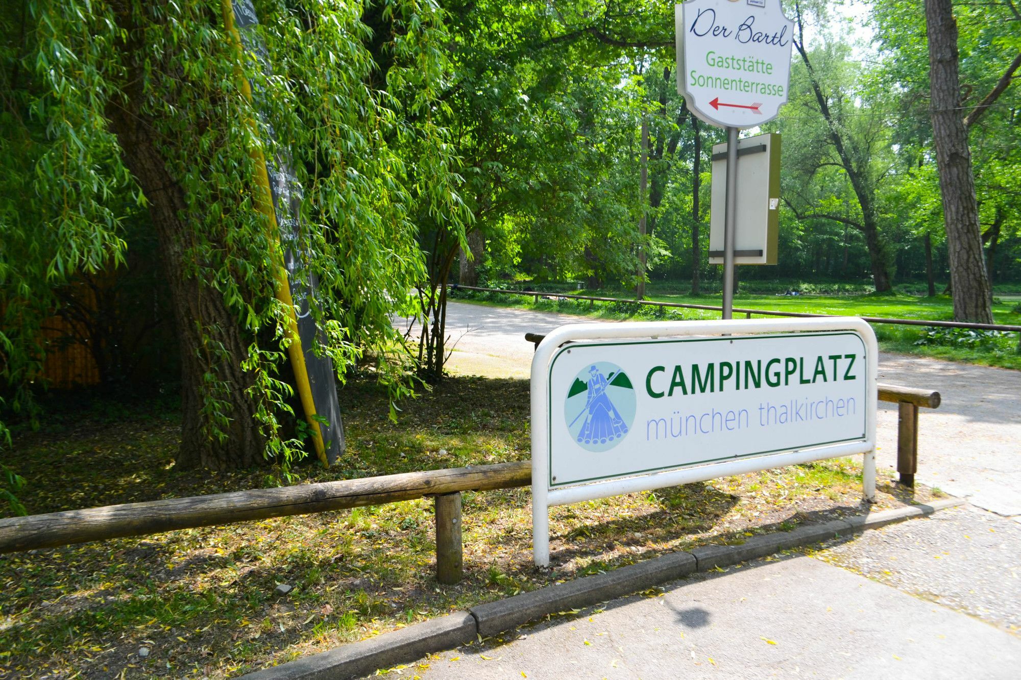 Luxuszelt Oktoberfest Glamping 2*
